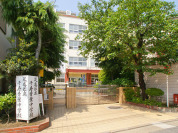 千寿青葉中学校