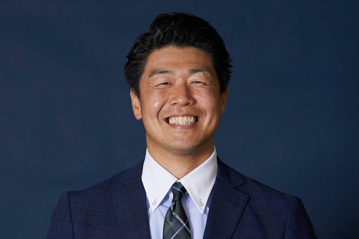 服部 謙介