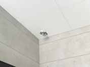 【防犯カメラ】