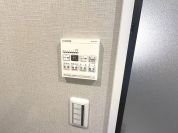 【浴室換気乾燥暖房機】