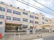 中島根小学校