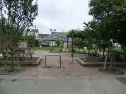伊興こもれび児童遊園