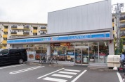 ローソン 江北六丁目店
