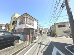 南東側6ｍ公道に面す。陽当り良好！