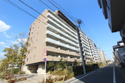 ２路線２駅利用可、バス便で赤羽・西新井へもダイレクトアクセスが可能