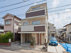 3階建　外観施工例写真