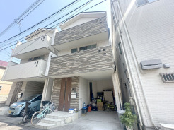 平成３０年築の築浅住宅