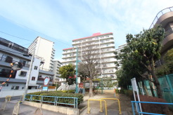 足立区梅田８丁目