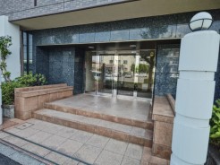 足立区鹿浜４丁目