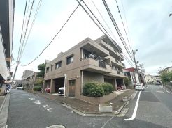 足立区関原３丁目