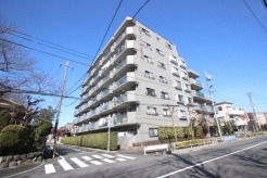 鉄筋コンクリート造７階建て、総戸数４８戸のコニュニティ