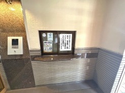 時代に即した安心のオートロックシステム。管理体制も良好です。
