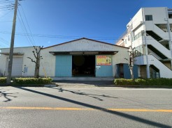 前面道路も広々