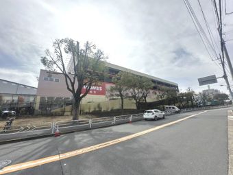 ホームズ平井店