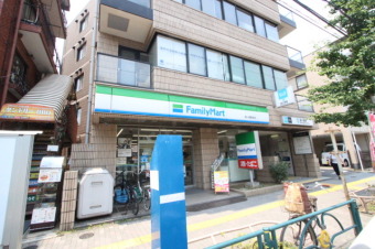 ファミリーマート 西ヶ原駅前店