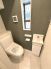 節水はもちろんお手入れのしやすさが特徴の温水シャワー機能付きトイレが２ヶ所。いつでも清潔なトイレを保てます。
