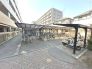 敷地内に駐輪場あります。(空・料金要確認)
