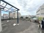 屋上には広々としたルーフバルコニー！開放的な空間で季節毎にガーデニングや夏はプールも楽しめます。【リフォーム前】


