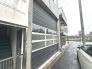 シャッター付きの搬入口あり