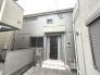２００７年(平成１９年)築、木造２階建ての４部屋＋ＬＤＫ