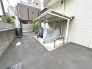 敷地内にバイク置場あります。(空・料金要確認)
