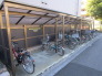 敷地内に駐輪場あります。(空・料金要確認)