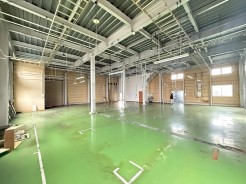 1階部分の工場部分は324㎡・天井高5.5m