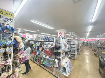 ダイソー 本蓮沼駅前店